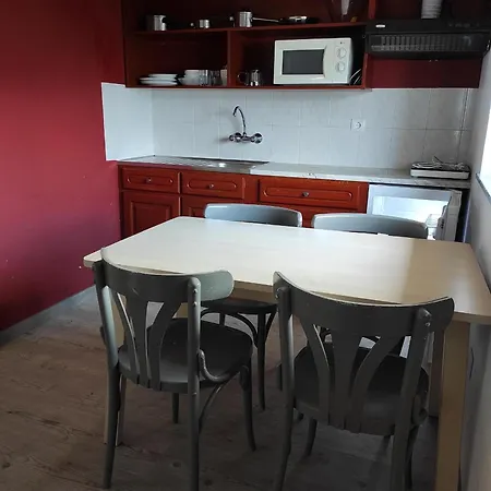 Penichepraia - Bungalows, Campers & 4*