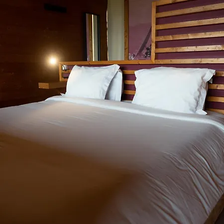 Penichepraia - Bungalows, Campers & 3*