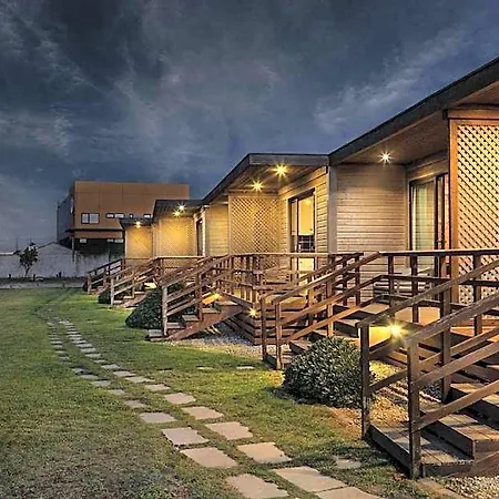 Penichepraia - Bungalows, Campers & Holiday park