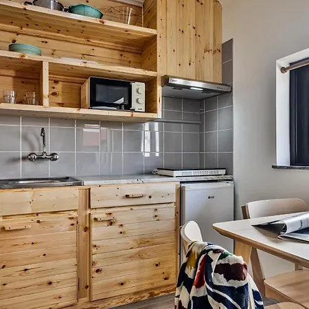 Penichepraia - Bungalows, Campers & 4* Peniche