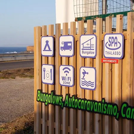 Prázdninový areál Penichepraia - Bungalows, Campers & 4*