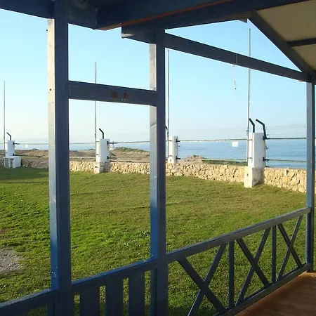 Üdülőpark Penichepraia - Bungalows, Campers & 4*