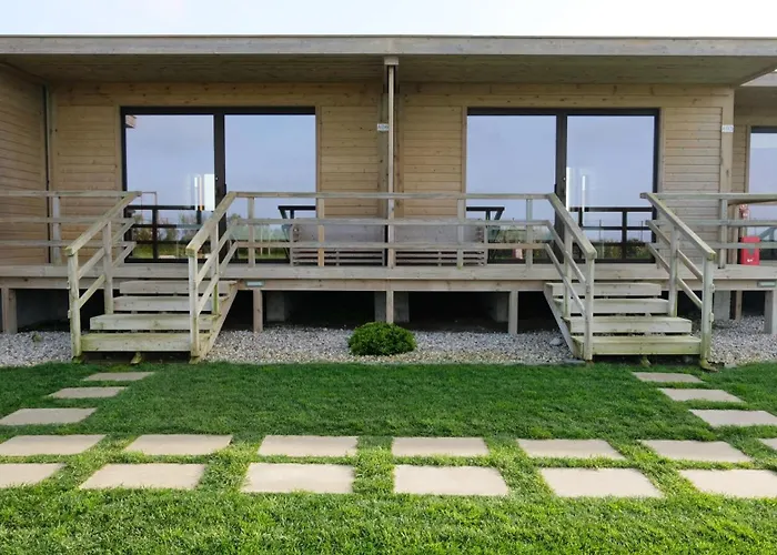 Penichepraia - Bungalows, Campers & Village de vacances Peniche