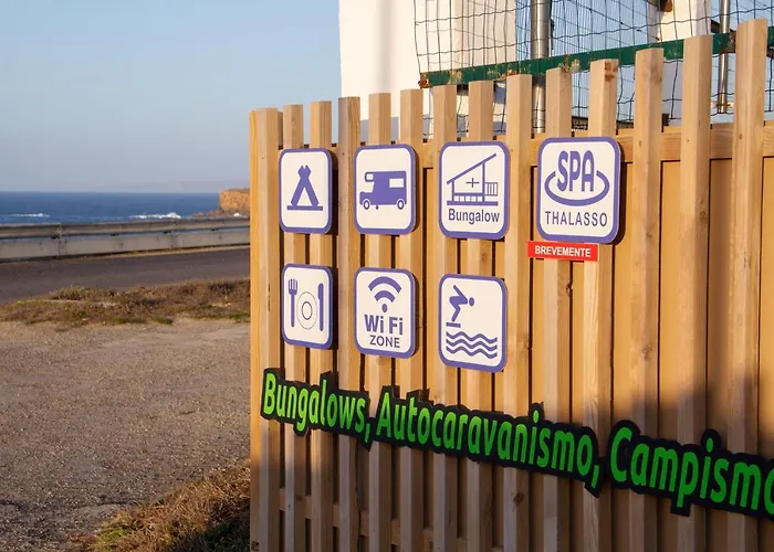 Village de vacances Penichepraia - Bungalows, Campers & 4*