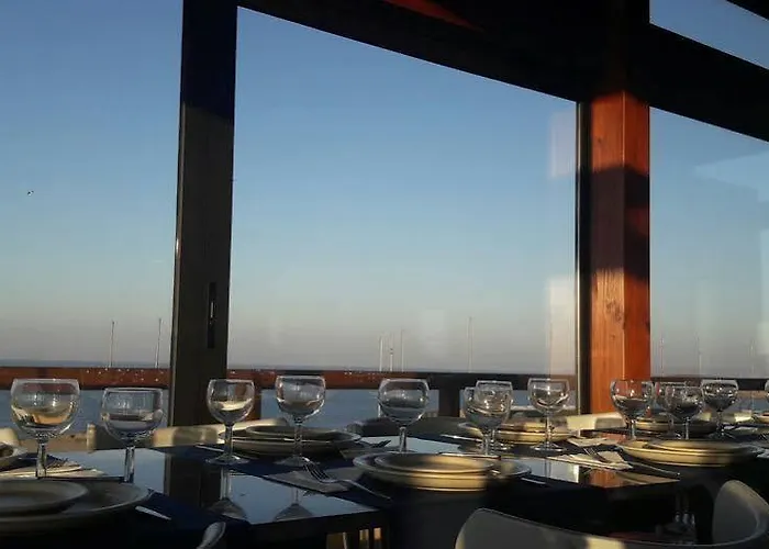 Penichepraia - Bungalows, Campers & Peniche